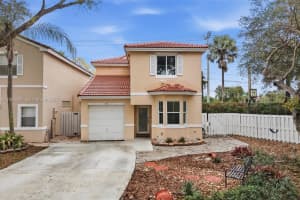 11201 Sunview Way, Cooper City