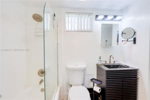 201 NW 7th St APT 307, Miami, FL 33136, - MLS#A11984210