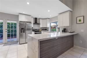 5321 Sw 153rd Pl S Miami, FL 33185 - MLS#A11984239