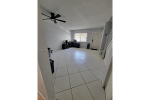 9787 Riverside Dr 62-4 Coral Springs, FL 33071 - MLS#A11984248