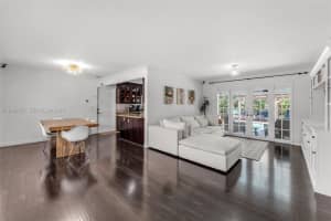 12945 Sw 82nd Ave Pinecrest, FL 33156 - MLS#A11984257