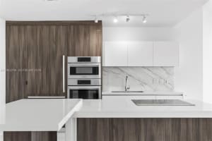 851 Ne 1st Ave 3010 Miami, FL 33132 - MLS#A11984259