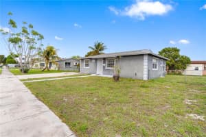 3361 Nw 189th St, Miami Gardens