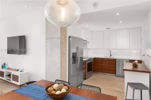 5555 Collins Ave 17j Miami Beach, FL 33140 - MLS#A11984262