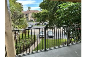 9999 Summerbreeze Dr 118 Sunrise, FL 33322 - MLS#A11984275