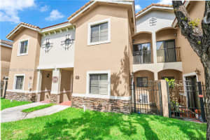 22911 Sw 88th Pl 9-21 Cutler Bay, FL 33190 - MLS#A11984282