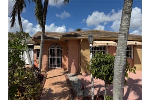 14325 Sw 11th Ter Miami, FL 33184 - MLS#A11984300