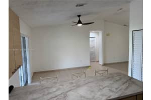 14325 Sw 11th Ter Miami, FL 33184 - MLS#A11984300