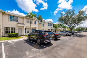 4914 Sw 31st Ter #8, Dania Beach