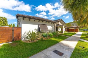 17805 Sw 114th Ct 17805 Miami, FL 33157 - MLS#A11984314