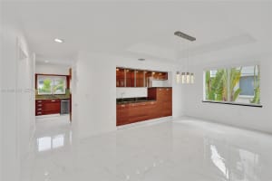 10065 Bay Harbor Ter Bay Harbor Islands, FL 33154 - MLS#A11984316