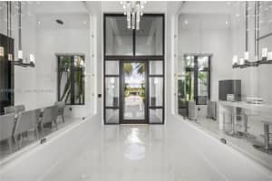 15620 Sw 188th Ct Miami, FL 33187 - MLS#A11984327