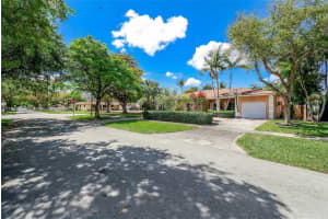 1800 Miami Springs Ave , Miami Springs, FL 33166 - MLS#A11984332