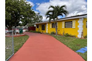 12135 Sw 182nd Ter 12135 Miami, FL 33177 - MLS#A11984336