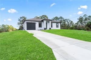 326 Louis Ave, Lehigh Acres