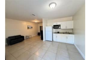 808 NW 19th St d, Fort Lauderdale, FL 33311, - MLS#A11984349