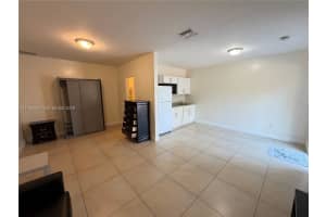 808 NW 19th St d, Fort Lauderdale, FL 33311, - MLS#A11984349