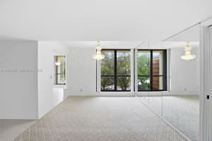 5188 Woodland Lakes Dr 337 Palm Beach Gardens, FL 33418 - MLS#A11984351