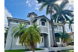 851 N 11th Ave 1 Hollywood, FL 33019 - MLS#A11984357