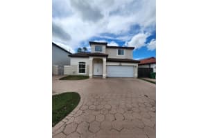 19634 Nw 83rd Pl Hialeah, FL 33015 - MLS#A11984371