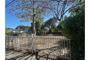 1738 Nw 31st St Miami, FL 33142 - MLS#A11984401