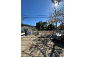 1738 Nw 31st St Miami, FL 33142 - MLS#A11984401