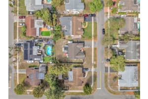 410 Sw 71st Ave Pembroke Pines, FL 33023 - MLS#A11984402