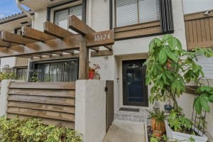 16424 Ne 26th Ave 4 North Miami Beach, FL 33160 - MLS#A11984405