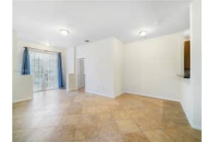 5866 Hampton Hills Blvd 5866 Tamarac, FL 33321 - MLS#A11984476