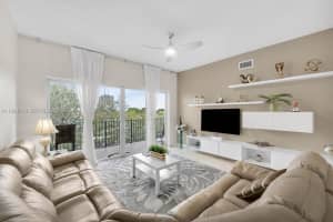 1640 Presidential Way 405 West Palm Beach, FL 33401 - MLS#A11984478