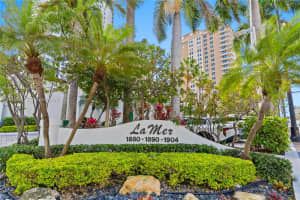 1890 S Ocean Dr 1002 Hallandale Beach, FL 33009 - MLS#A11984491
