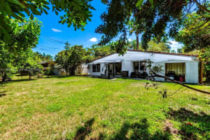 913 Ne 4th St Hallandale Beach, FL 33009 - MLS#A11984590