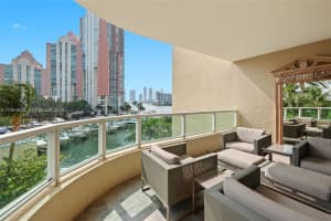 3340 Ne 190th St 504, Aventura