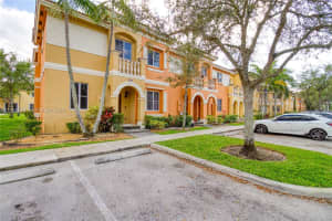 8920 Sw 18th St Miramar, FL 33025 - MLS#A11984630