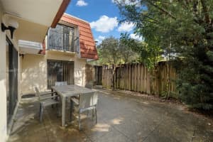 713 Nw 99th Cir Plantation, FL 33324 - MLS#A11984631