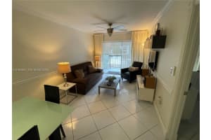 201 178th Dr 313 Sunny Isles Beach, FL 33160 - MLS#A11984660