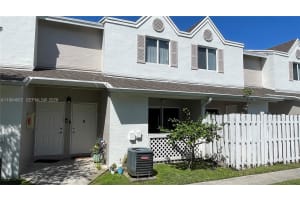 17505 Nw 67th Pl I-11 Hialeah, FL 33015 - MLS#A11984662