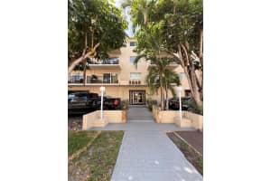 3860 Ne 170th St 304 North Miami Beach, FL 33160 - MLS#A11984678