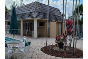 7430 Miami Lakes Dr E105 Miami Lakes, FL 33014 - MLS#A11984723