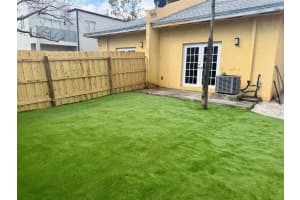 1008 Nw 2nd Ave Hallandale Beach, FL 33009 - MLS#A11984734