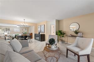 7600 W 12th Ave Hialeah, FL 33014 - MLS#A11984741