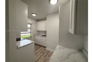 1942 Ne 172nd St 1942 North Miami Beach, FL 33162 - MLS#A11984802