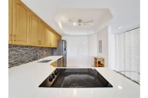 1351 NE Miami Gardens Dr APT 203E, Miami, FL 33179, - MLS#A11984807