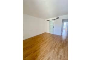 8975 Palm Tree Ln , Pembroke Pines, FL 33024 - MLS#A11984821