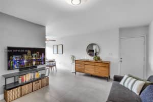 820 Salzedo St 403 Coral Gables, FL 33134 - MLS#A11984826