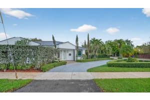 588 Mokena Dr, Miami Springs, FL 33166, - MLS#A11984835