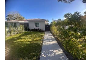 1634 Fletcher St 2 Hollywood, FL 33020 - MLS#A11984838