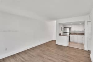 4325 NW S Tamiami Canal Dr #306, Miami, FL 33126, - MLS#A11984856