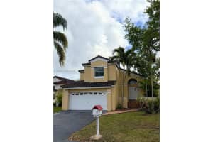 11776 Sw 90th Ter, Miami