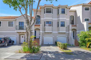 12662 Nw 14th St Sunrise, FL 33323 - MLS#A11984875